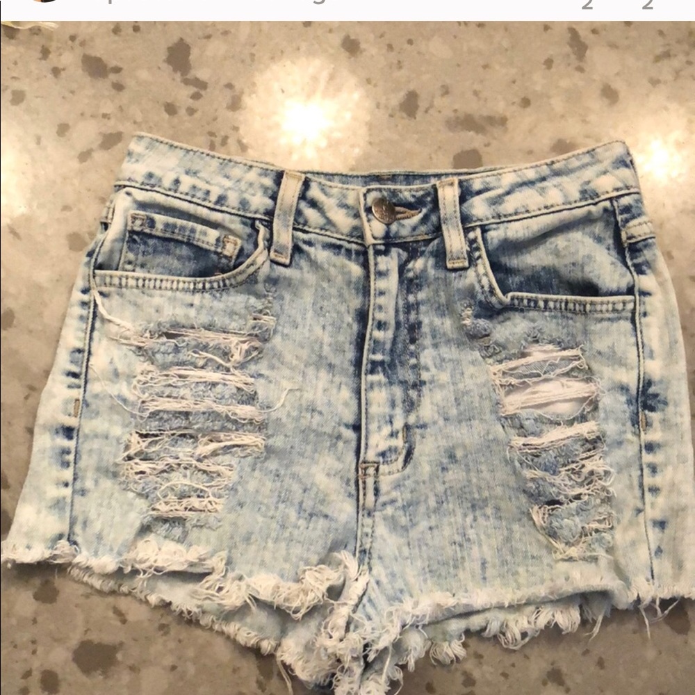 High wasted shorts
